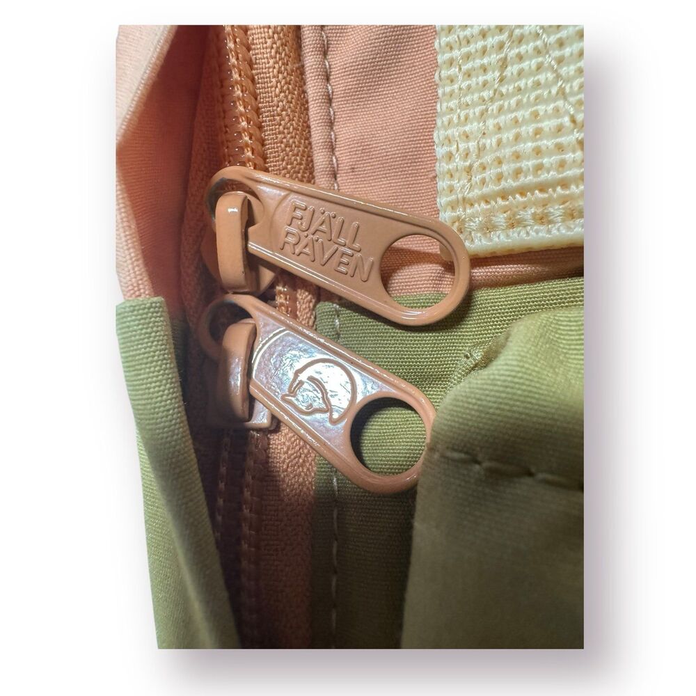 Fjallraven Kanken Art Sling Mini 7‎ L Backpack Peach Limited Edition - Picture 6 of 7